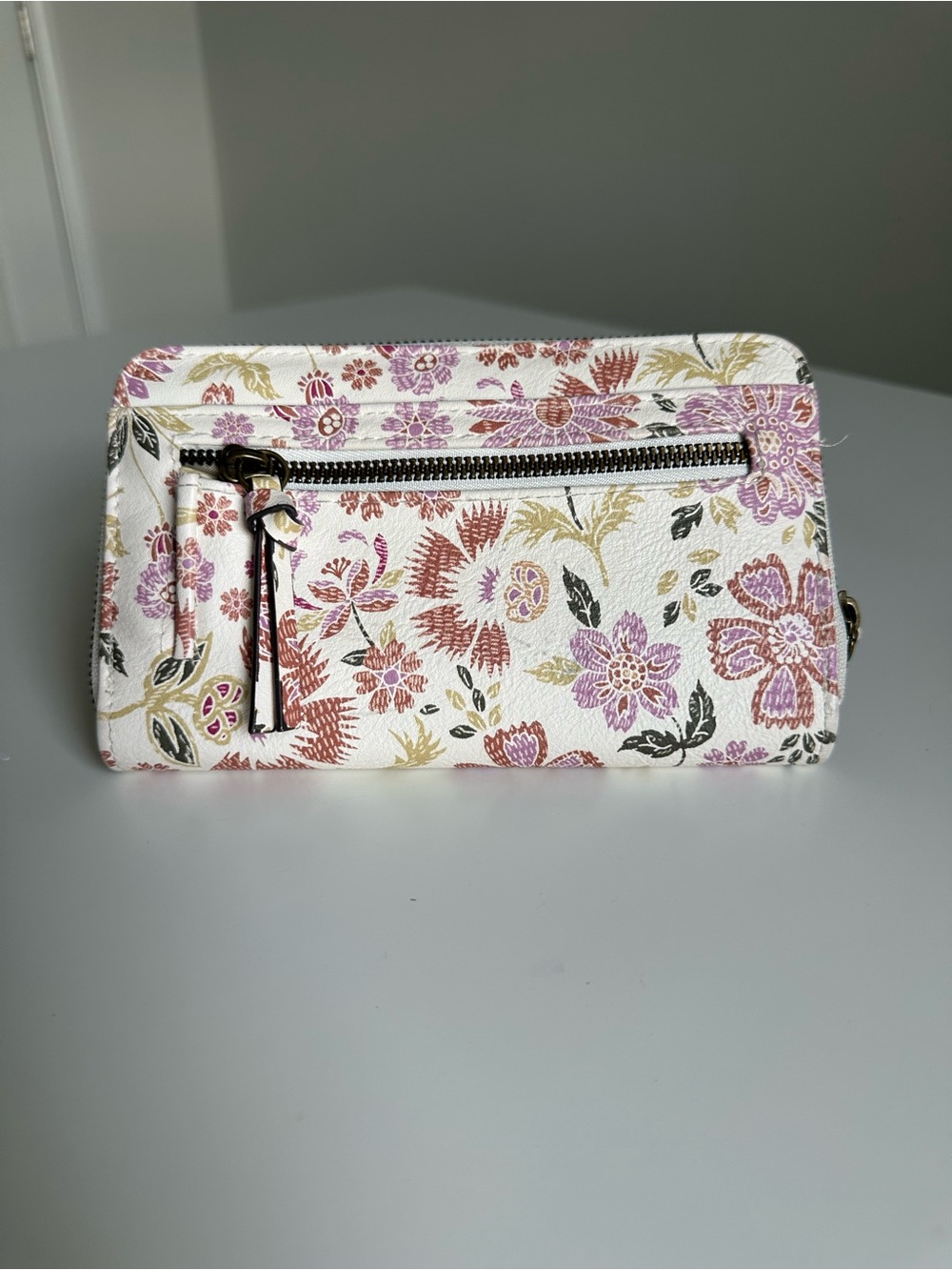 Safe Keeper Floral Print Bifold Wallet | RFID Blocking | Card Slots | Zip Coin - Picture 3 of 13
